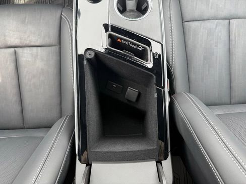 Used 2025 Cadillac Lyriq Luxury w/ LPO, Floor Liner Package AWD/4WD image 27