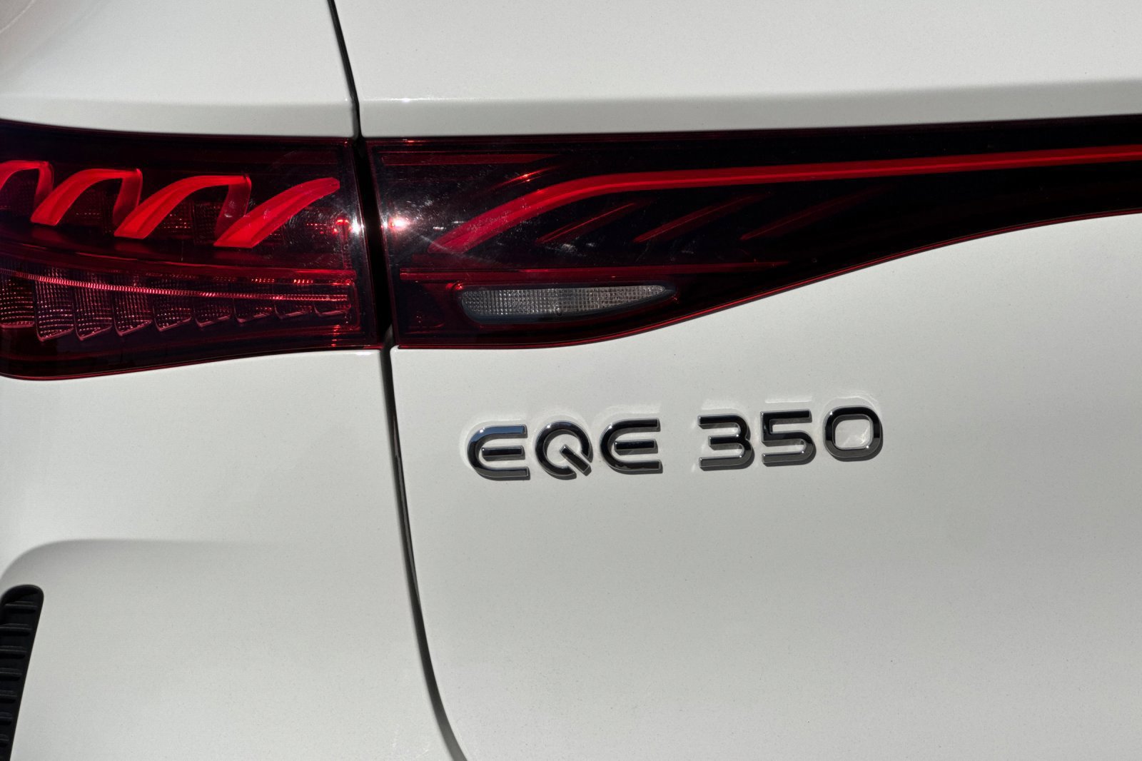 Certified 2023 Mercedes-Benz EQE 350+ 4MATIC SUV image 39