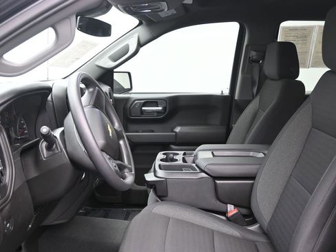 Used 2026 Chevrolet Silverado 1500 Custom image 12