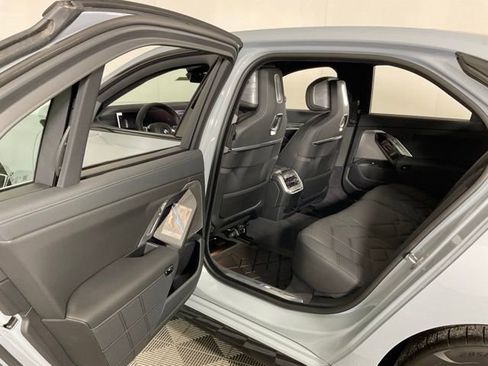 Certified 2024 BMW 760i xDrive AWD/4WD image 34