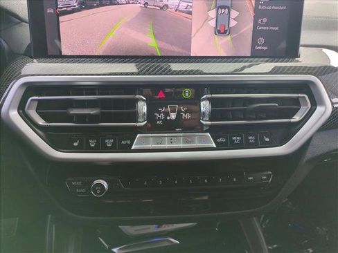 Used 2022 BMW X4 M40i w/ Premium Package image 15
