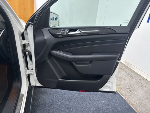 Used 2015 Mercedes-Benz ML 350 4MATIC image 17