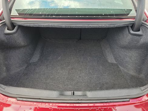 Used 2023 Dodge Charger SXT w/ Blacktop Package image 9