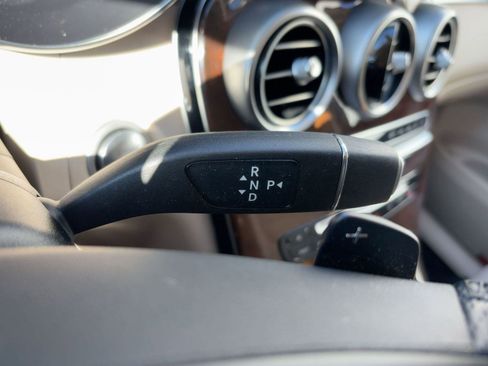 Used 2018 Mercedes-Benz GLC 300 GLC 300 image 31