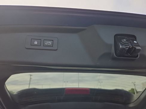 Used 2020 Subaru Outback Premium AWD/4WD image 28