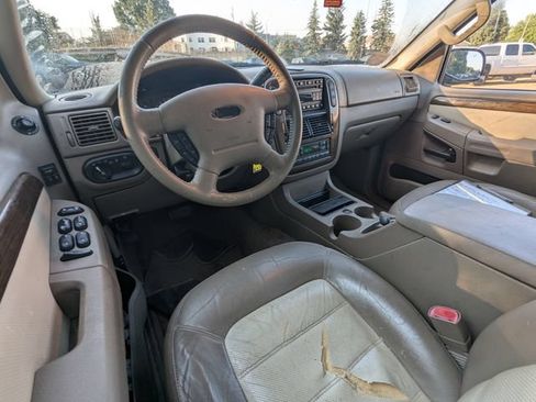 Used 2005 Ford Explorer Eddie Bauer AWD/4WD image 2