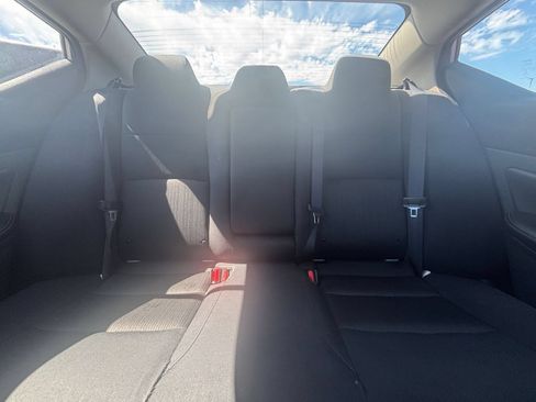 Used 2025 Nissan Altima 2.5 SV FWD image 35