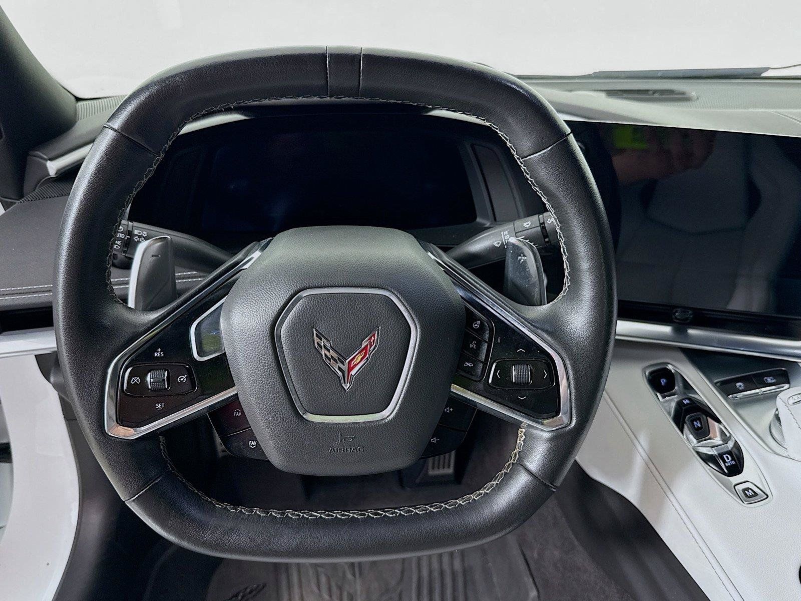 Used 2022 Chevrolet Corvette Stingray Preferred Cpe w/ Z51 Performance Package RWD image 10