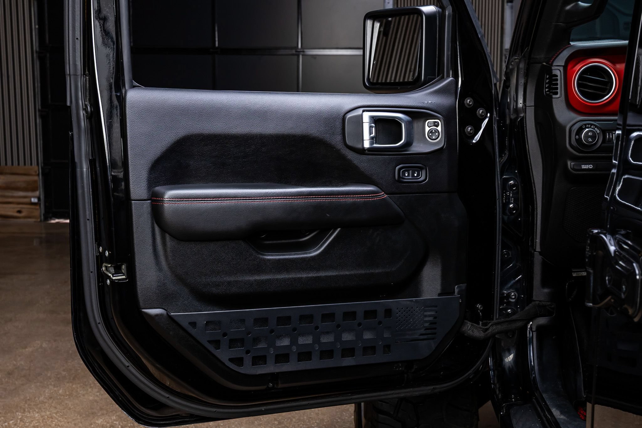 Used 2020 Jeep Gladiator Rubicon AWD/4WD image 35