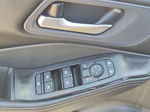Used 2026 Nissan Rogue SV FWD image 22