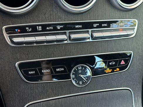 Used 2019 Mercedes-Benz C 300 Sedan image 20