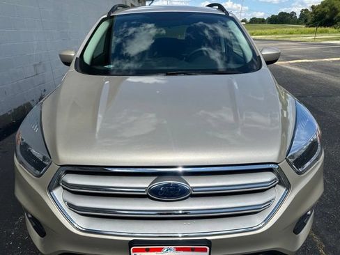 Used 2018 Ford Escape SE AWD/4WD image 3