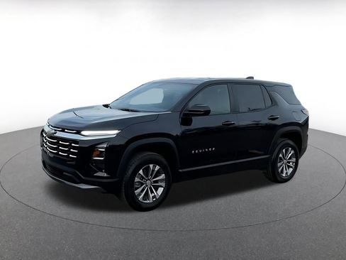 Used 2025 Chevrolet Equinox LT image 8