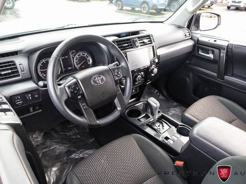 Used 2023 Toyota 4Runner TRD Off-Road image 19