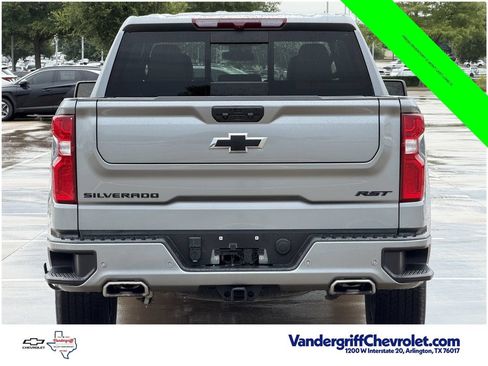Used 2024 Chevrolet Silverado 1500 RST AWD/4WD image 5