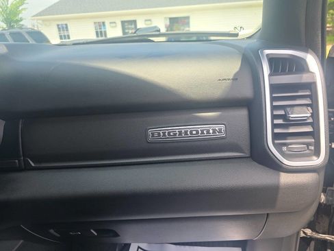 Used 2022 RAM 1500 Big Horn AWD/4WD image 62