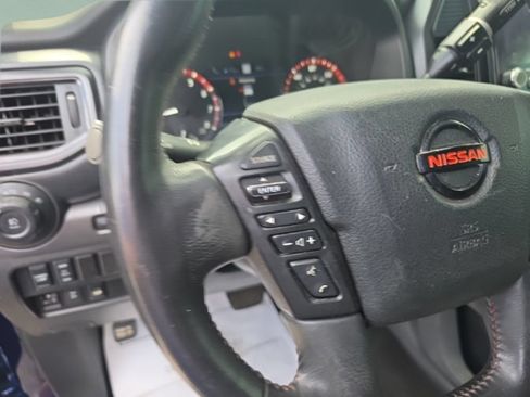 Used 2020 Nissan Titan PRO-4X w/ Pro-4x Convenience Package AWD/4WD image 15
