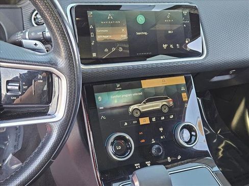 Used 2021 Land Rover Range Rover Velar R-Dynamic S image 15