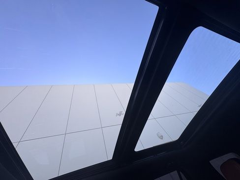 Used 2020 Lincoln Navigator Reserve w/ Luxury Package image 34