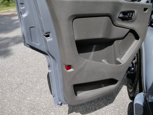 Used 2021 Ford Transit 150 Low Roof AWD image 19