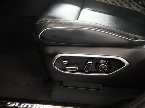 Used 2025 Jeep Grand Cherokee L Summit image 14