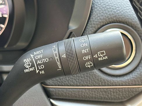 Certified 2025 MAZDA CX-90 Plug-In Hybrid w/ Preferred image 29