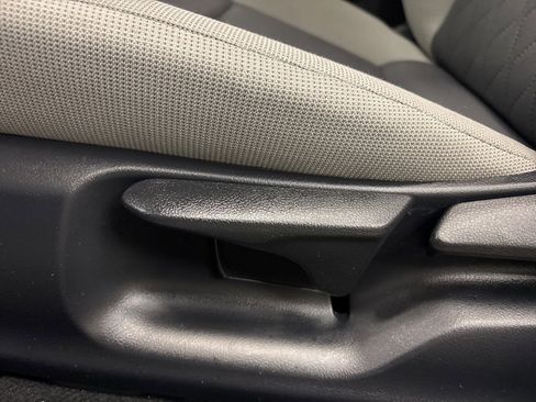 Used 2024 Toyota Corolla LE image 14