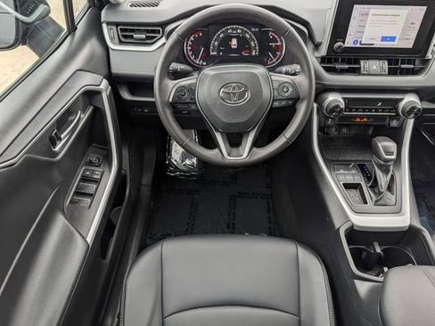 Used 2025 Toyota RAV4 XLE Premium FWD image 12