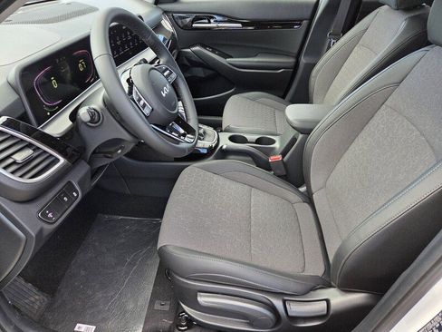 New 2026 Kia Seltos S image 6