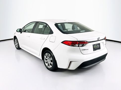 Used 2026 Toyota Corolla LE image 5