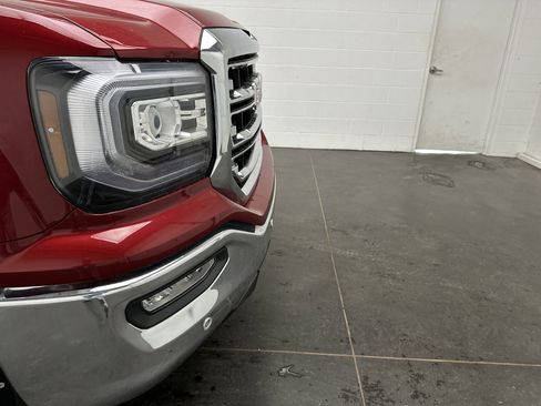 Used 2018 GMC Sierra 1500 SLT AWD/4WD image 2