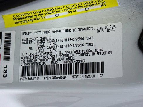 Used 2022 Toyota Tacoma SR AWD/4WD image 34