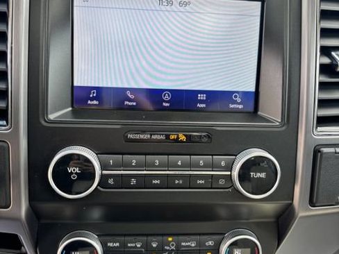 Used 2021 Ford Expedition Max Platinum RWD image 20