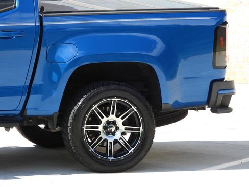 Used 2021 Chevrolet Colorado LT RWD image 26
