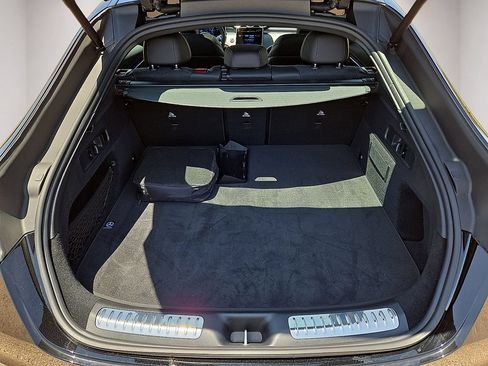 Used 2025 Mercedes-Benz GLC 63 AMG S image 15