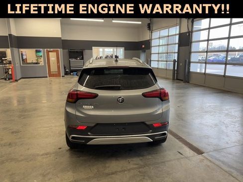 Used 2023 Buick Encore GX Essence w/ Experience Buick Package image 8
