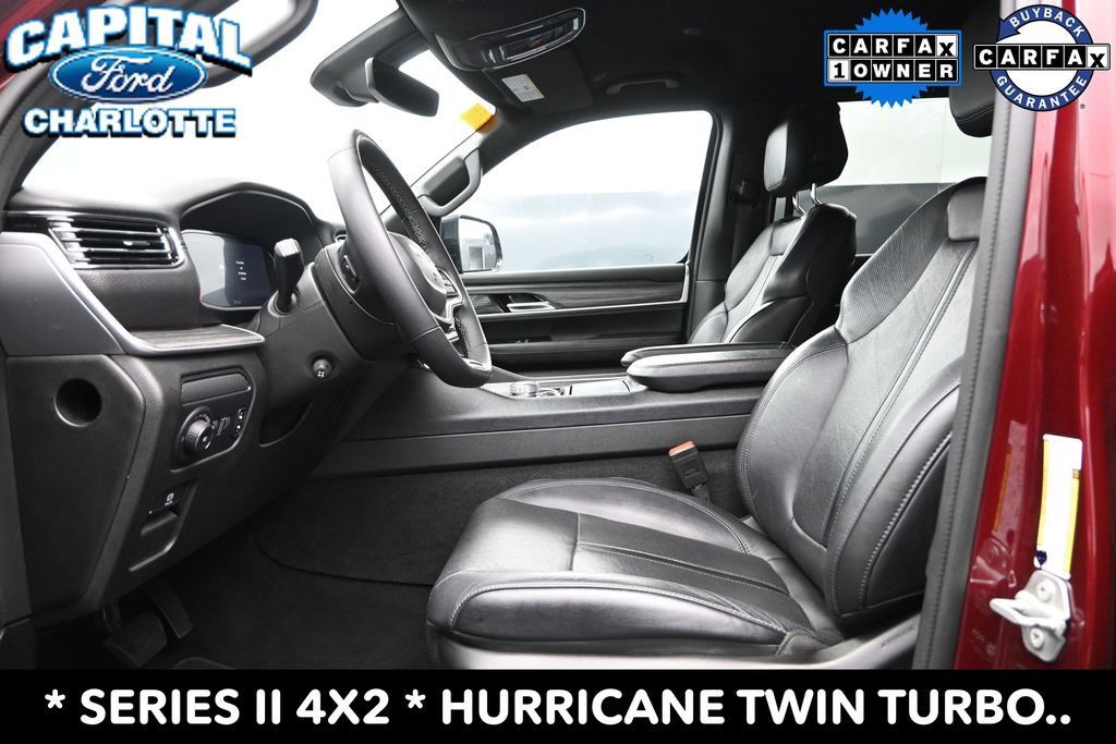 Used 2024 Jeep Wagoneer Series II w/ Flexible Seating Group RWD image 9