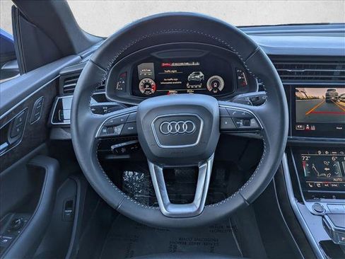 Used 2021 Audi Q8 Prestige w/ Prestige Package image 15