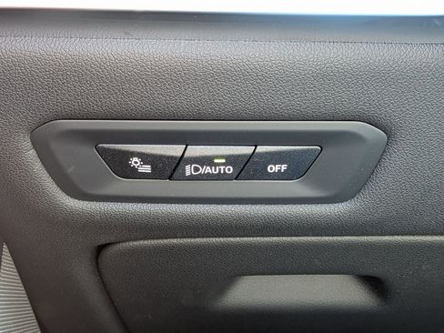 New 2026 BMW X5 sDrive40i w/ Premium Package image 18