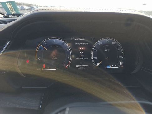 Used 2022 Jeep Grand Cherokee L Overland image 12