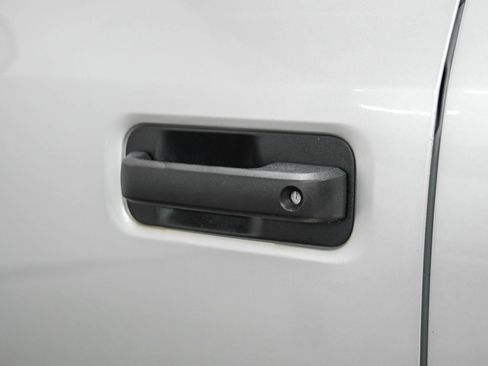 Used 2018 Ford F250 XL w/ Power Equipment Group image 33