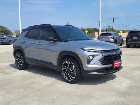 Used 2024 Chevrolet TrailBlazer RS image 7