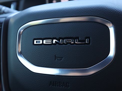 Used 2026 GMC Sierra 3500 Denali Ultimate w/ LPO, Black Badging Package image 32