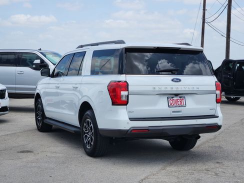 Used 2023 Ford Expedition Max XLT RWD image 5