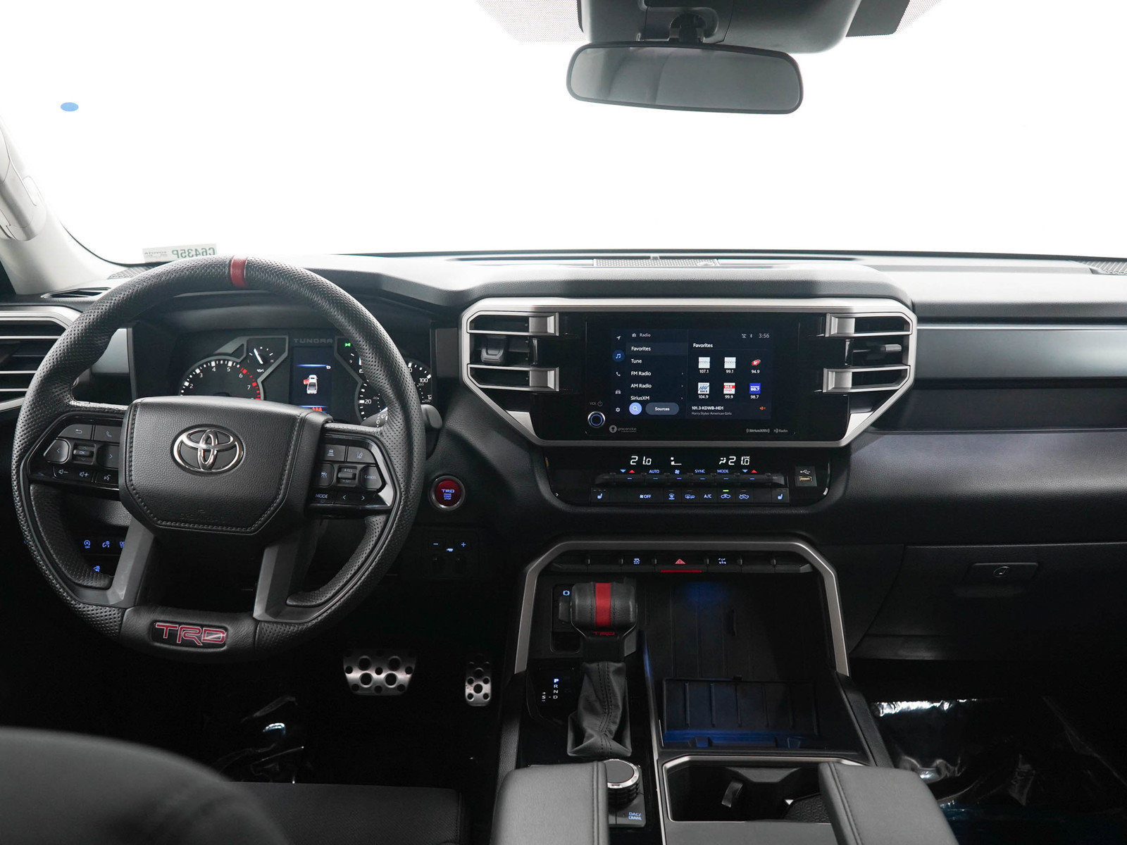 Used 2022 Toyota Tundra SR5 AWD/4WD image 16