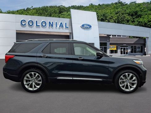 Certified 2023 Ford Explorer Platinum w/ Technology Package image 7
