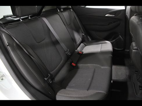 Used 2024 Buick Encore GX Preferred image 16