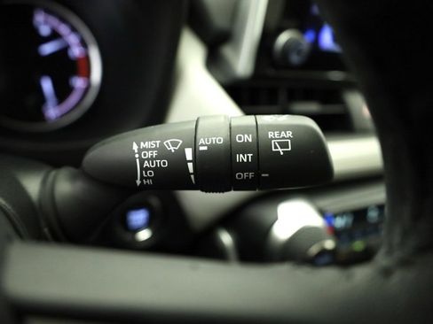 Certified 2023 Toyota RAV4 XLE image 29