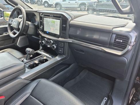Used 2025 Ford F150 Lariat w/ Equipment Group 502A High AWD/4WD image 36