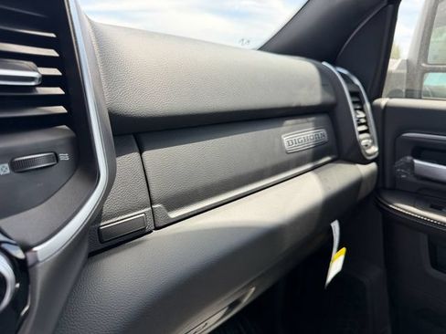 New 2026 RAM 5500 4x4 Crew Cab image 23